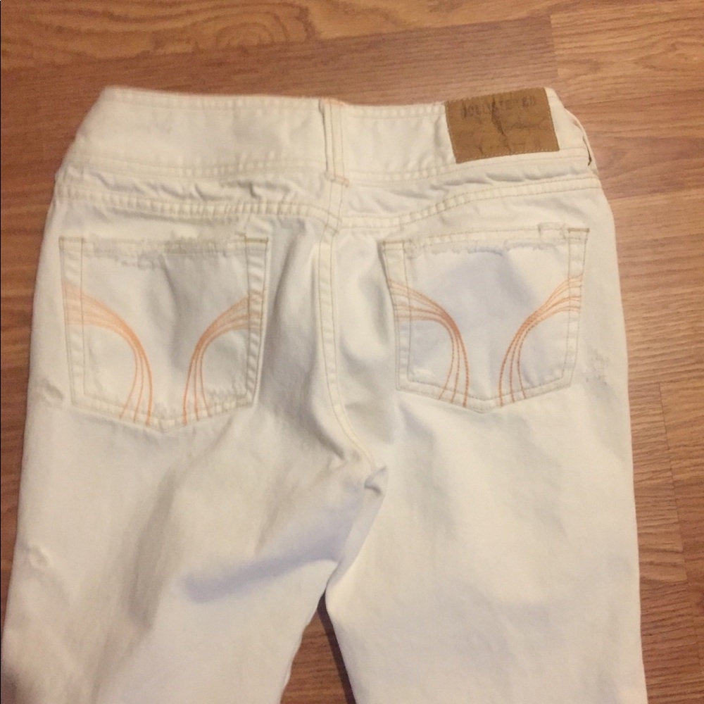 Like new! Hollister distressed white bootcut jeans